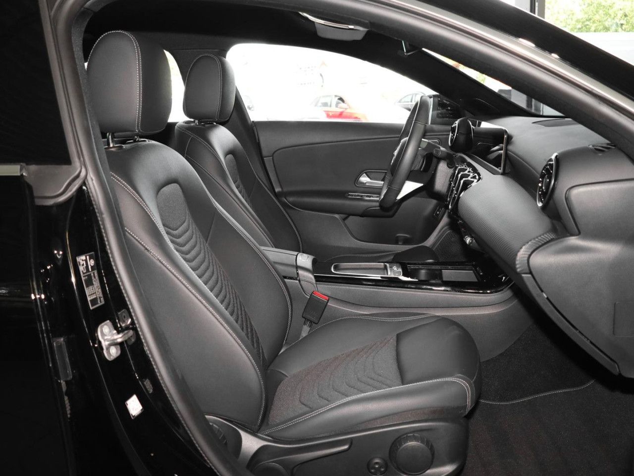 Mercedes-Benz CLA – Bild 5