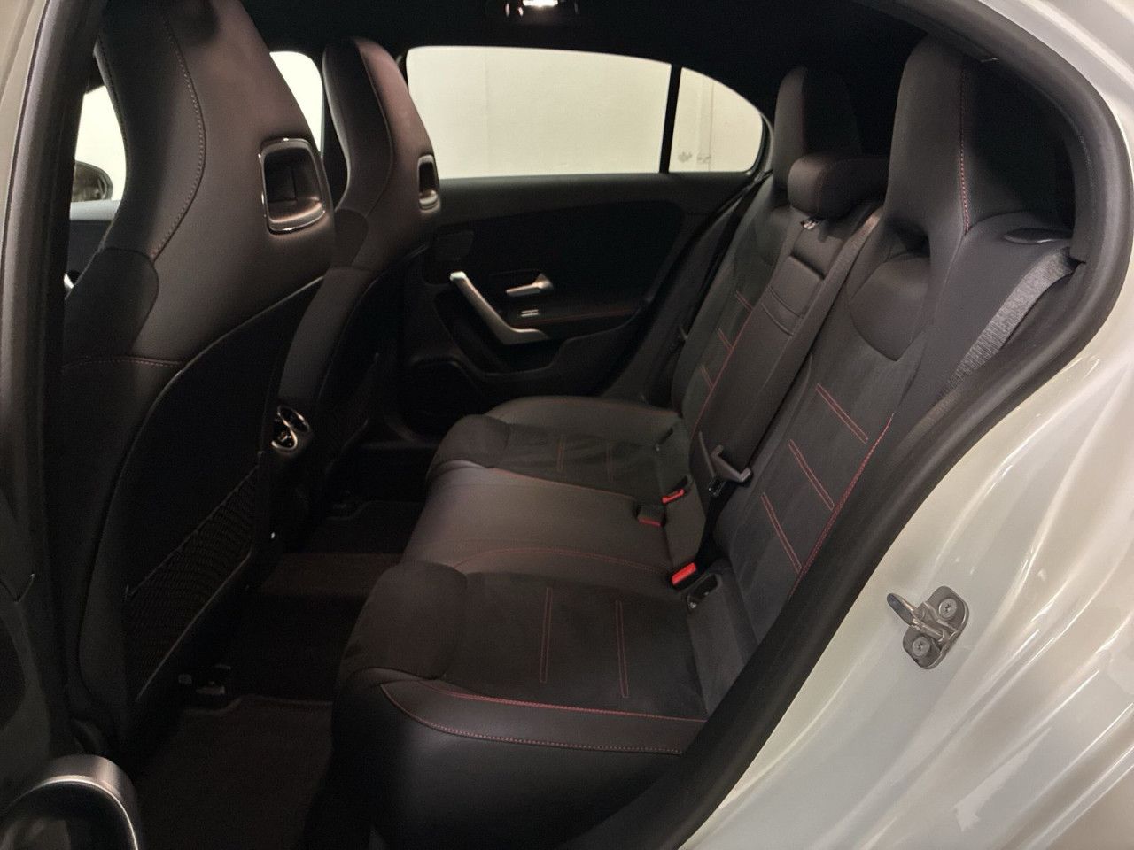 Fahrzeugbild 17 / 19