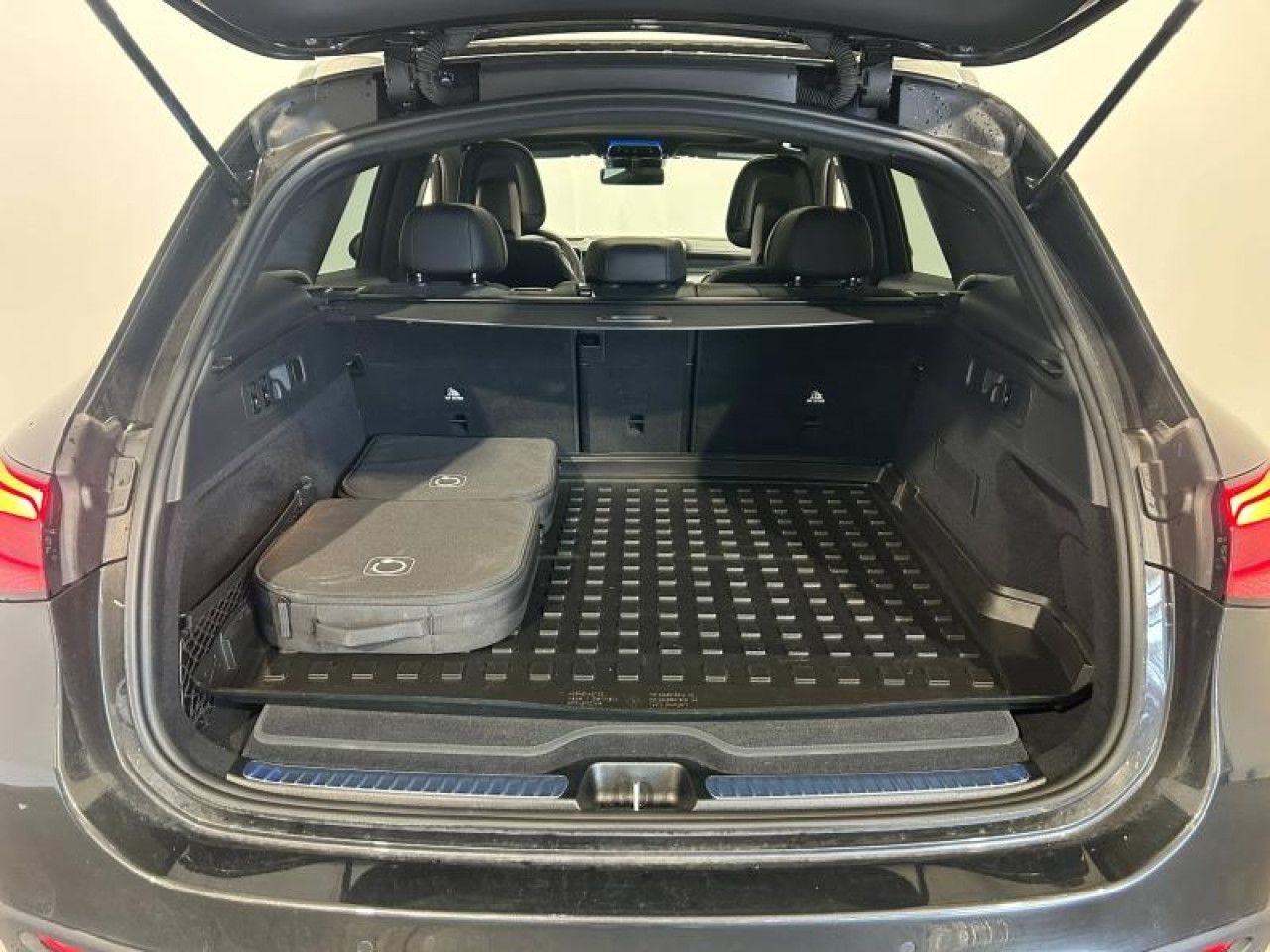 Photo du v&eacute;hicule 9 / 18