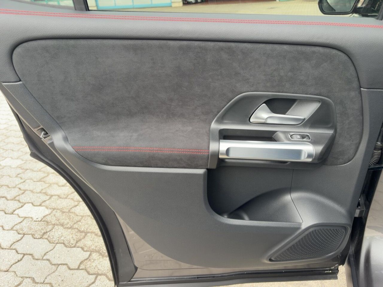 Mercedes-Benz GLB – Bild 16
