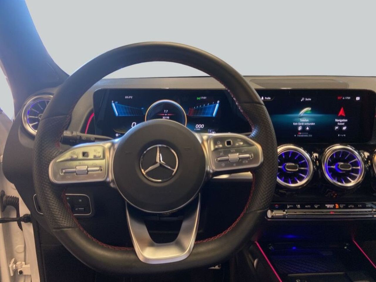 Mercedes-Benz GLB – Bild 16