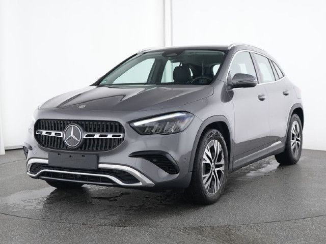 Mercedes-Benz GLA 220