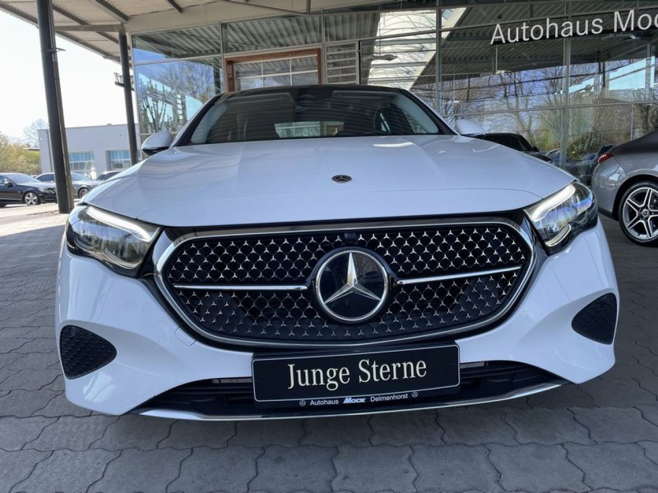 Mercedes-Benz E-Klasse – Bild 2