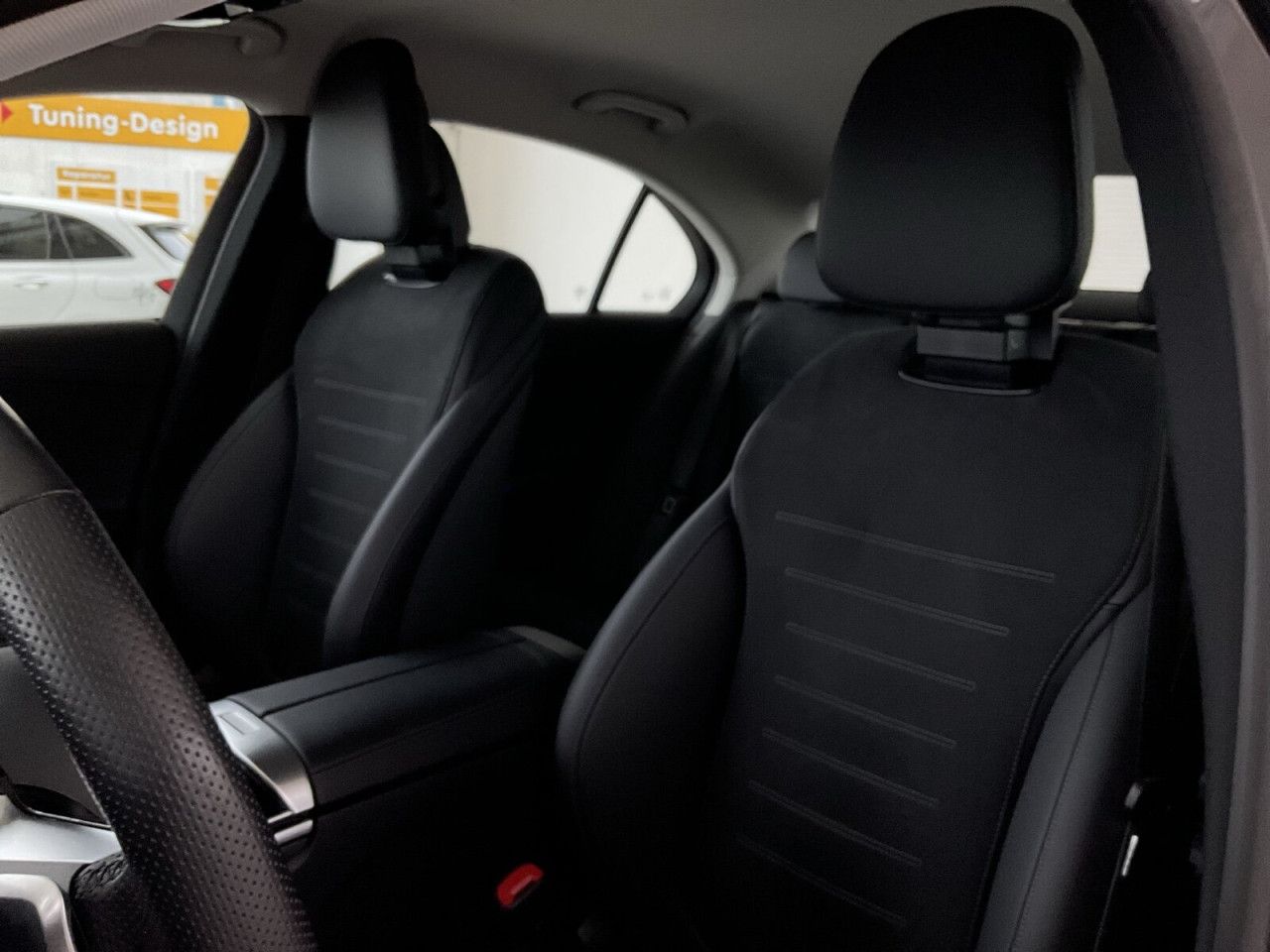 Mercedes-Benz C-Klasse – Bild 10