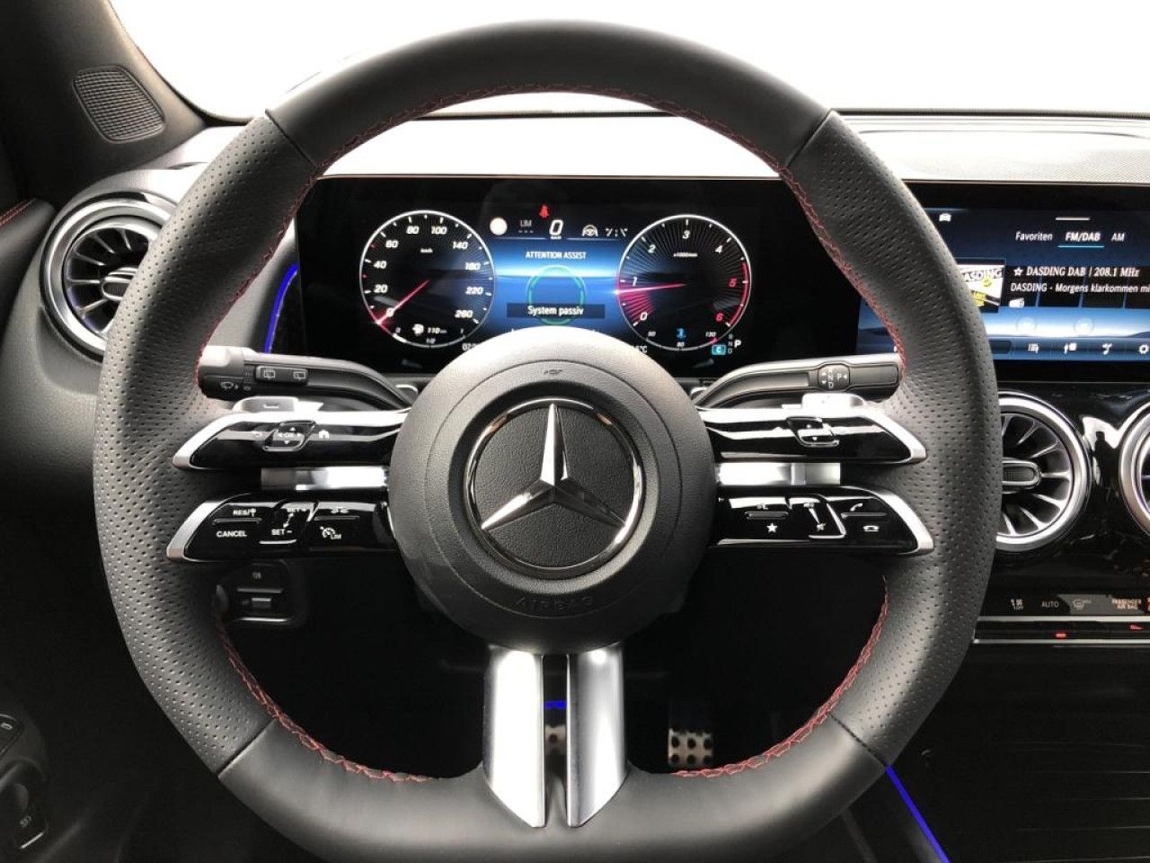 Mercedes-Benz GLB – Bild 10