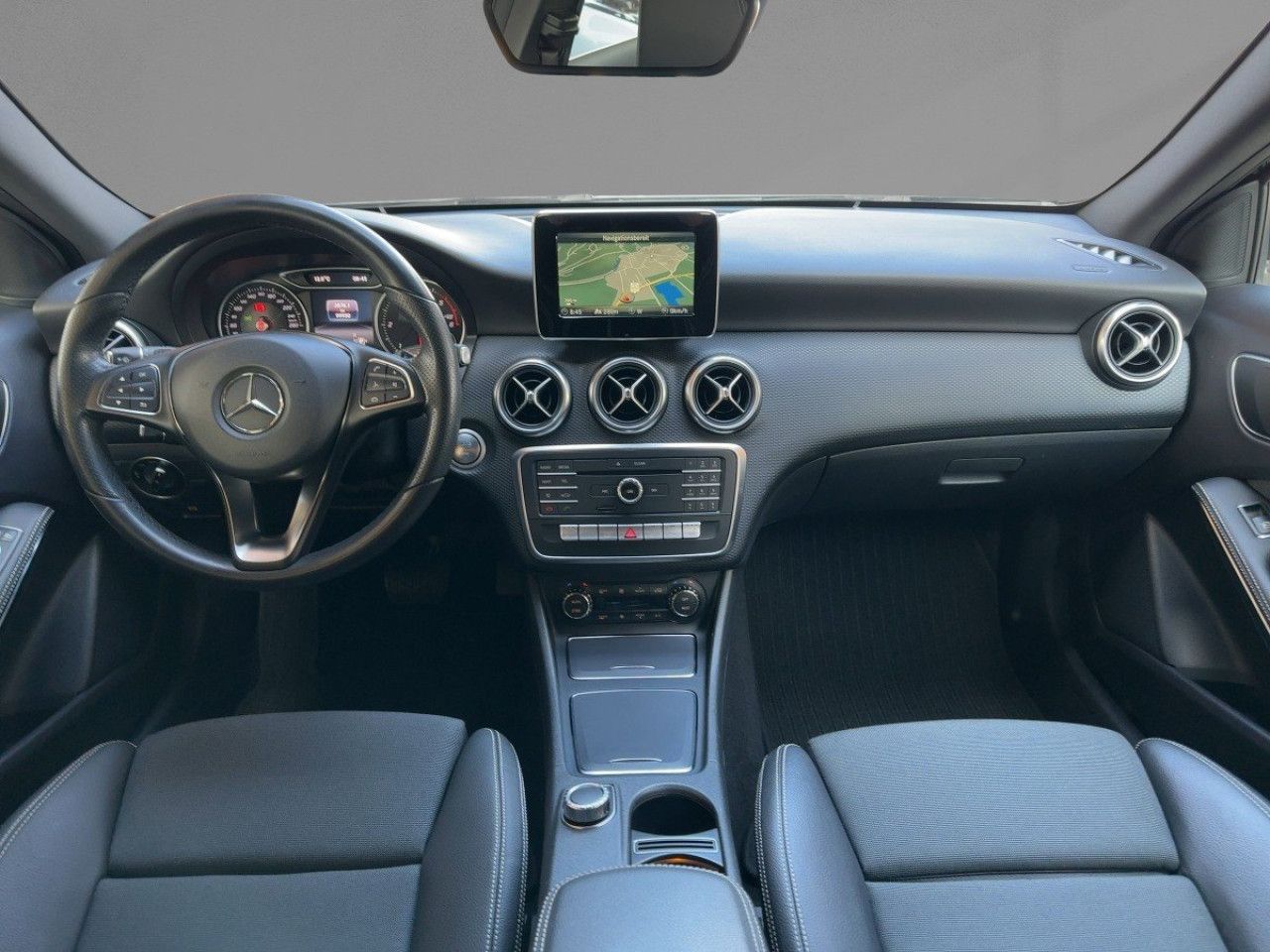 Fahrzeugbild 10 / 15