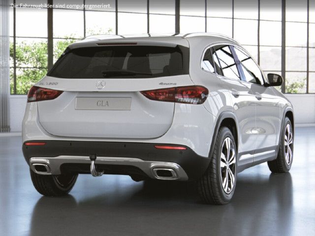 Mercedes-Benz GLA 200