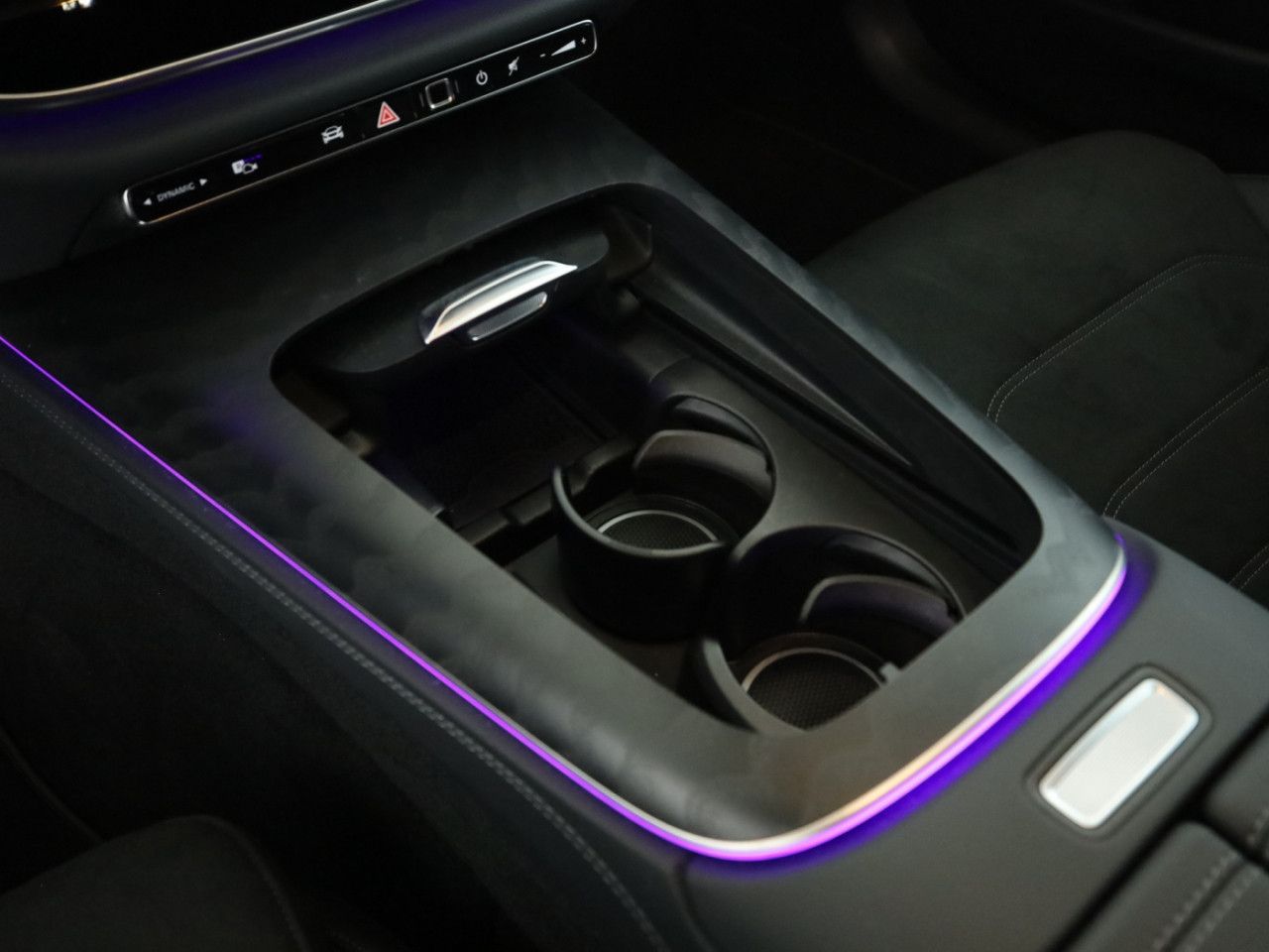 Mercedes-Benz E-Klasse – Bild 15