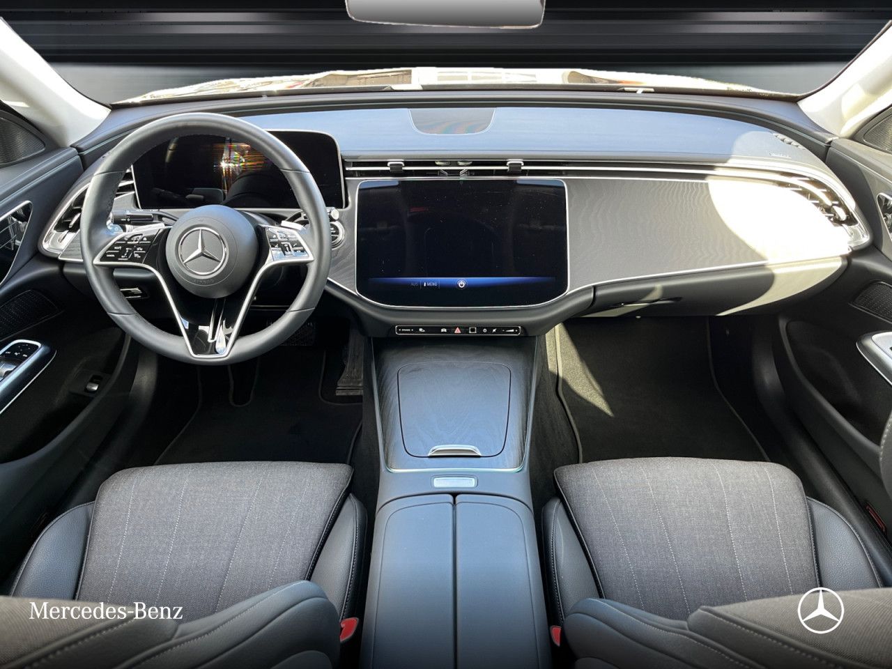 Mercedes-Benz E-Klasse – Bild 11