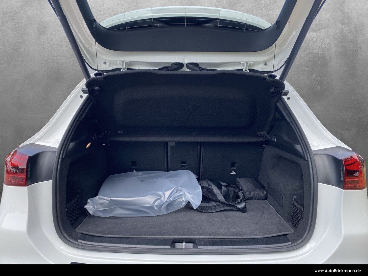 Mercedes-Benz EQA – Bild 7