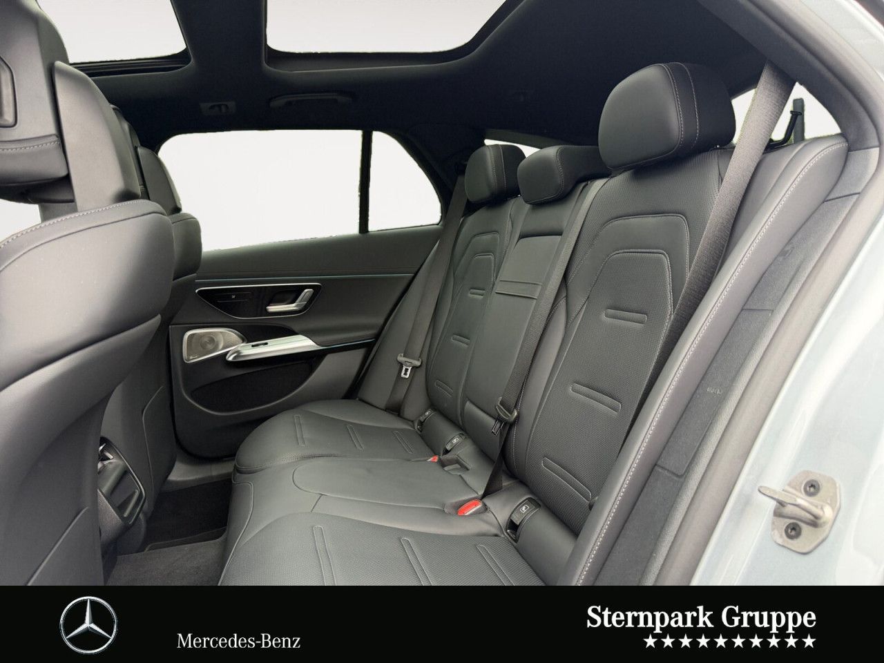 Mercedes-Benz E-Klasse – Bild 13
