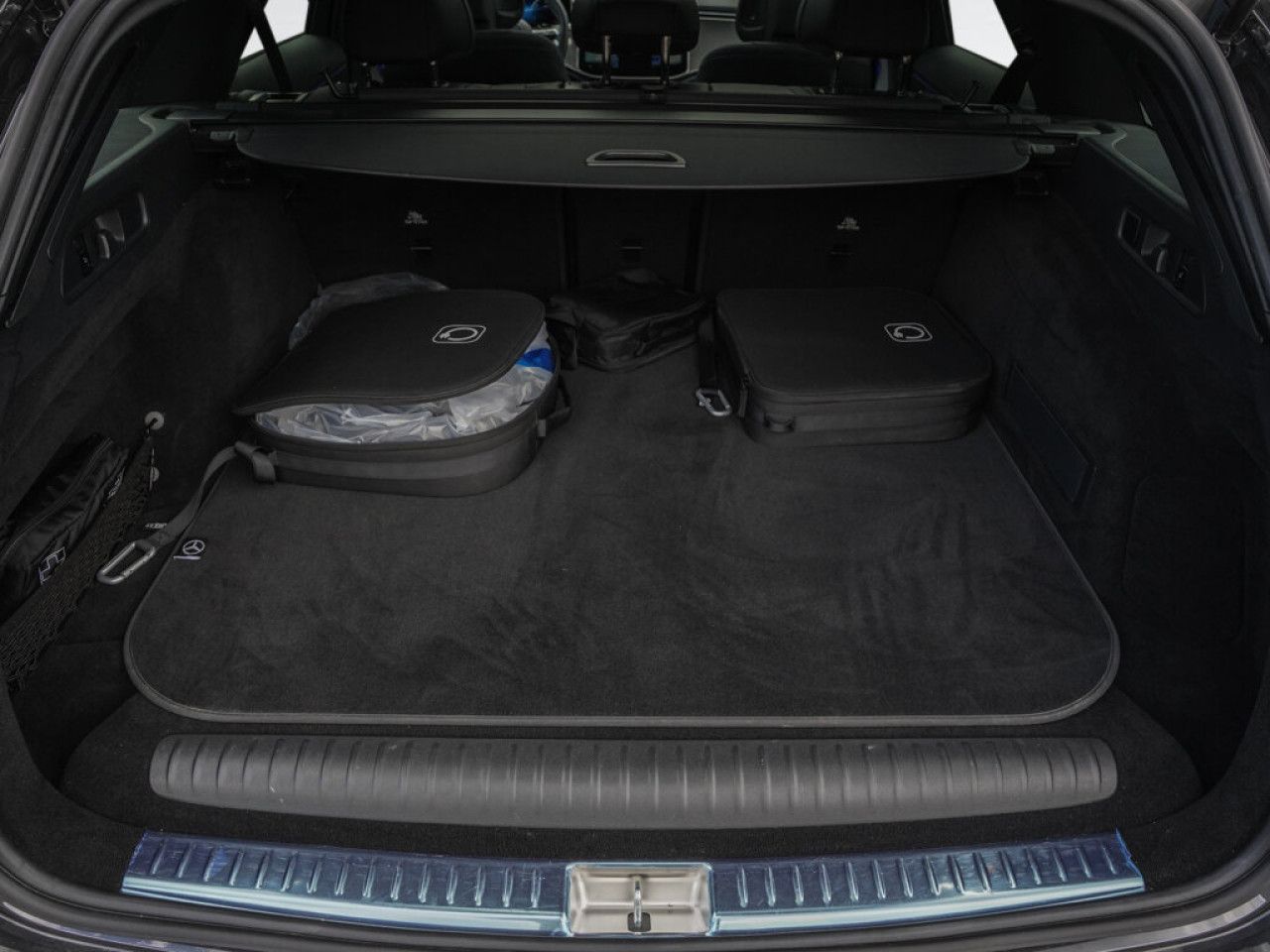 Mercedes-Benz E-Klasse – Bild 4