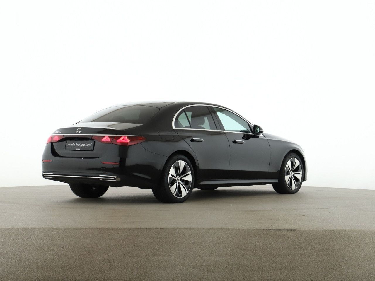 Mercedes-Benz E-Klasse – Bild 5