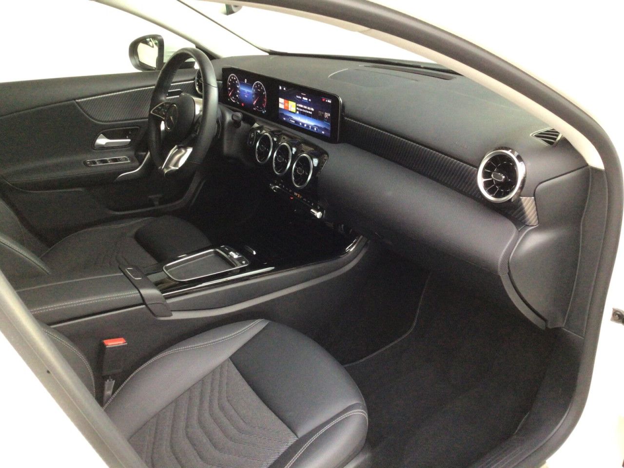 Fahrzeugbild 11 / 15