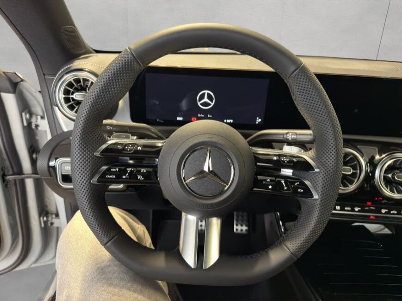 Fahrzeugbild 11 / 25