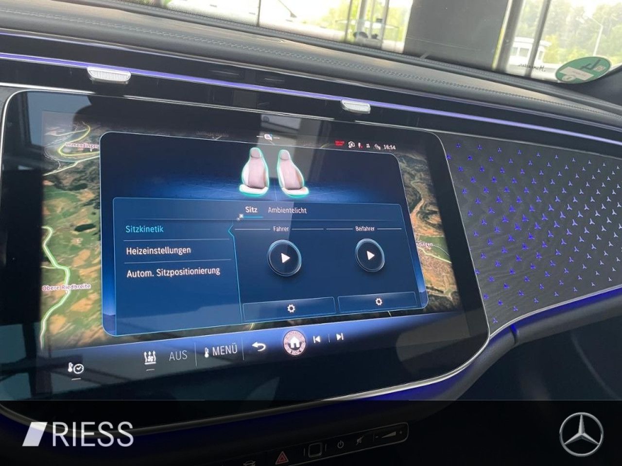 Mercedes-Benz E-Klasse – Bild 14