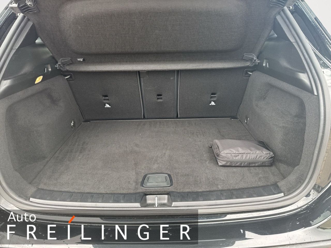Fahrzeugbild 13 / 15