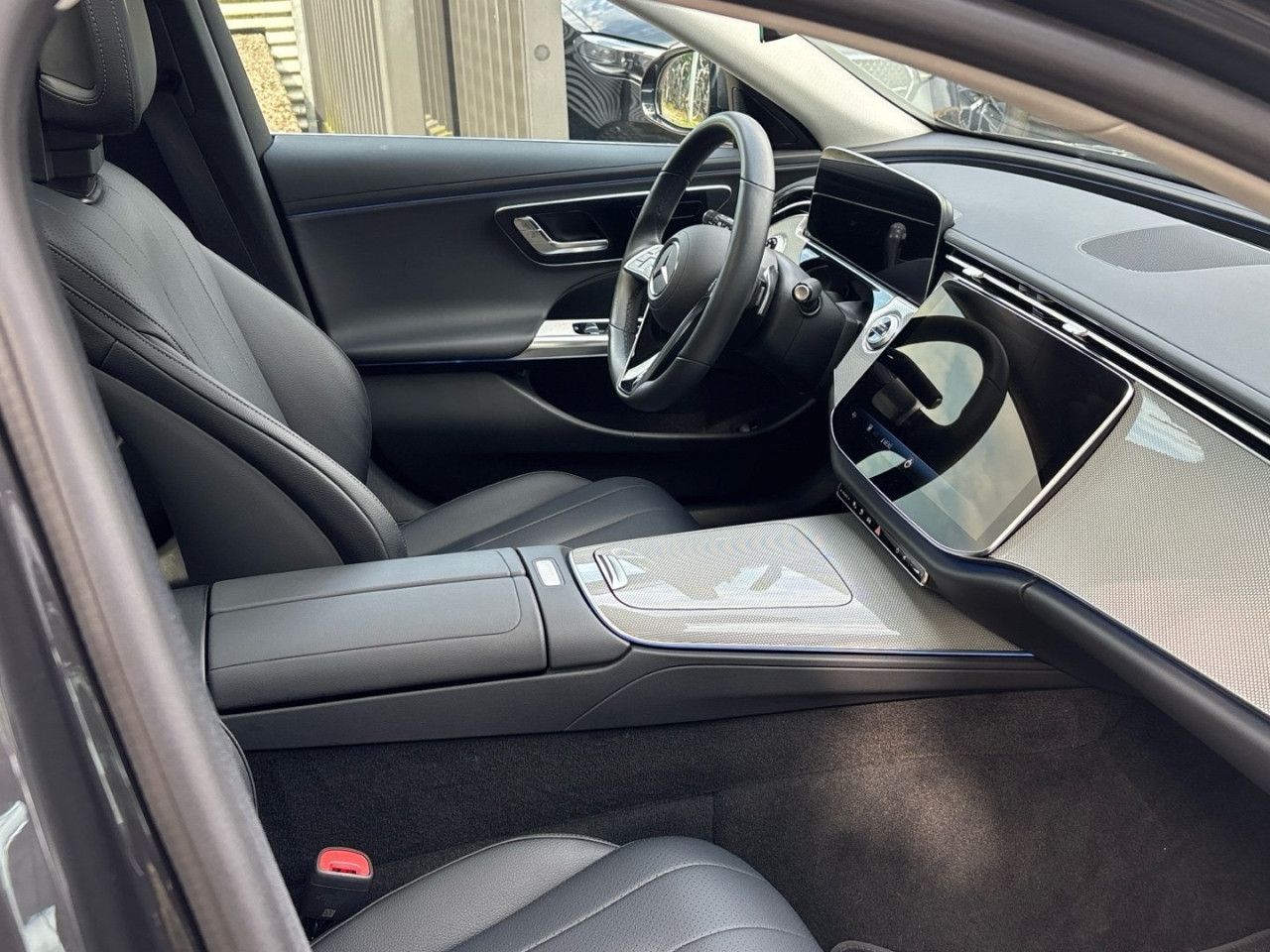 Mercedes-Benz E-Klasse – Bild 13