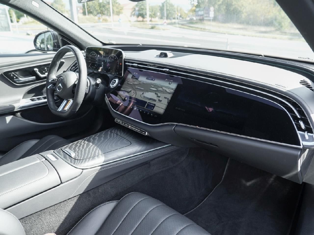Mercedes-Benz E-Klasse – Bild 10