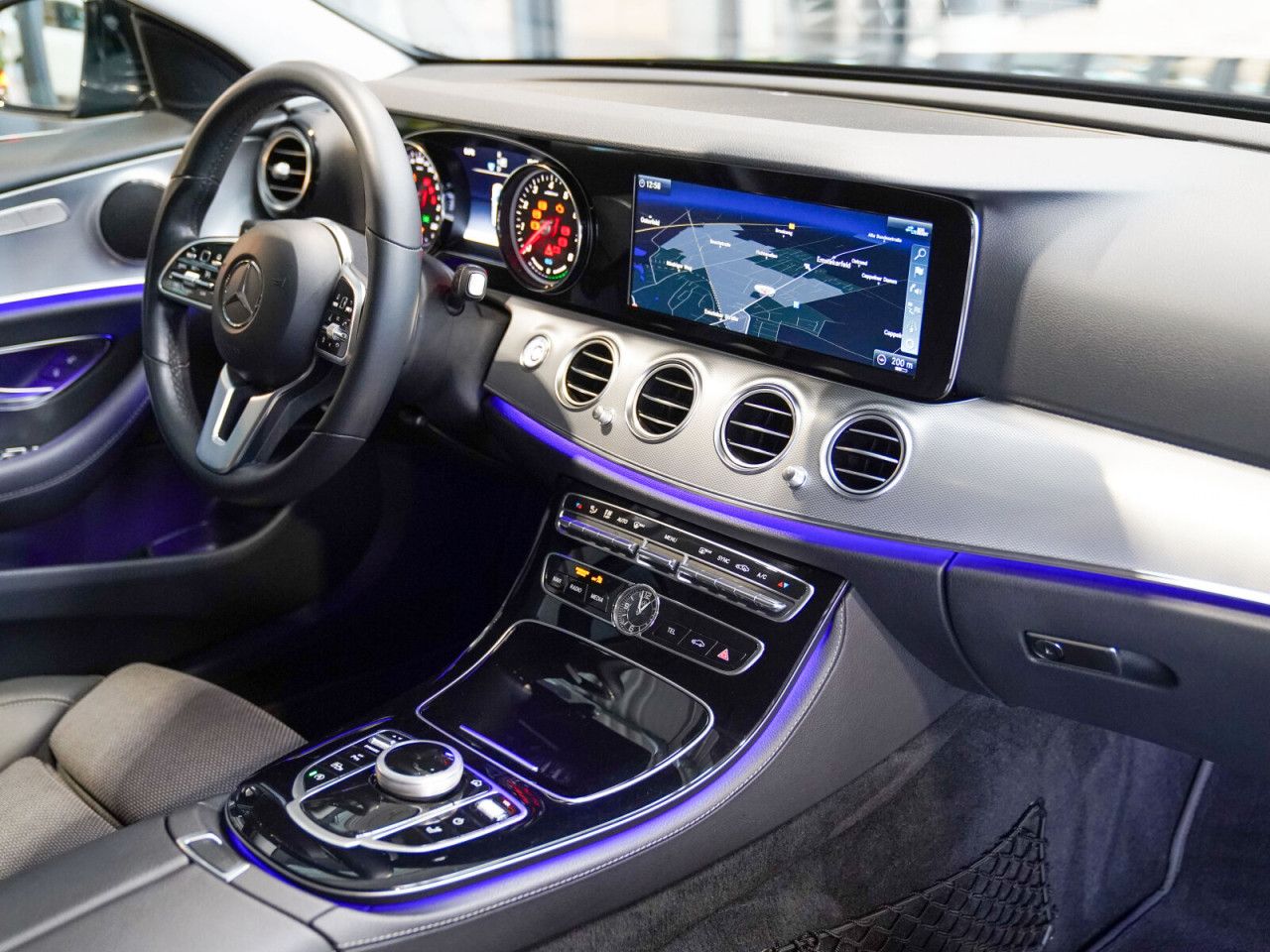 Fahrzeugbild 12 / 15