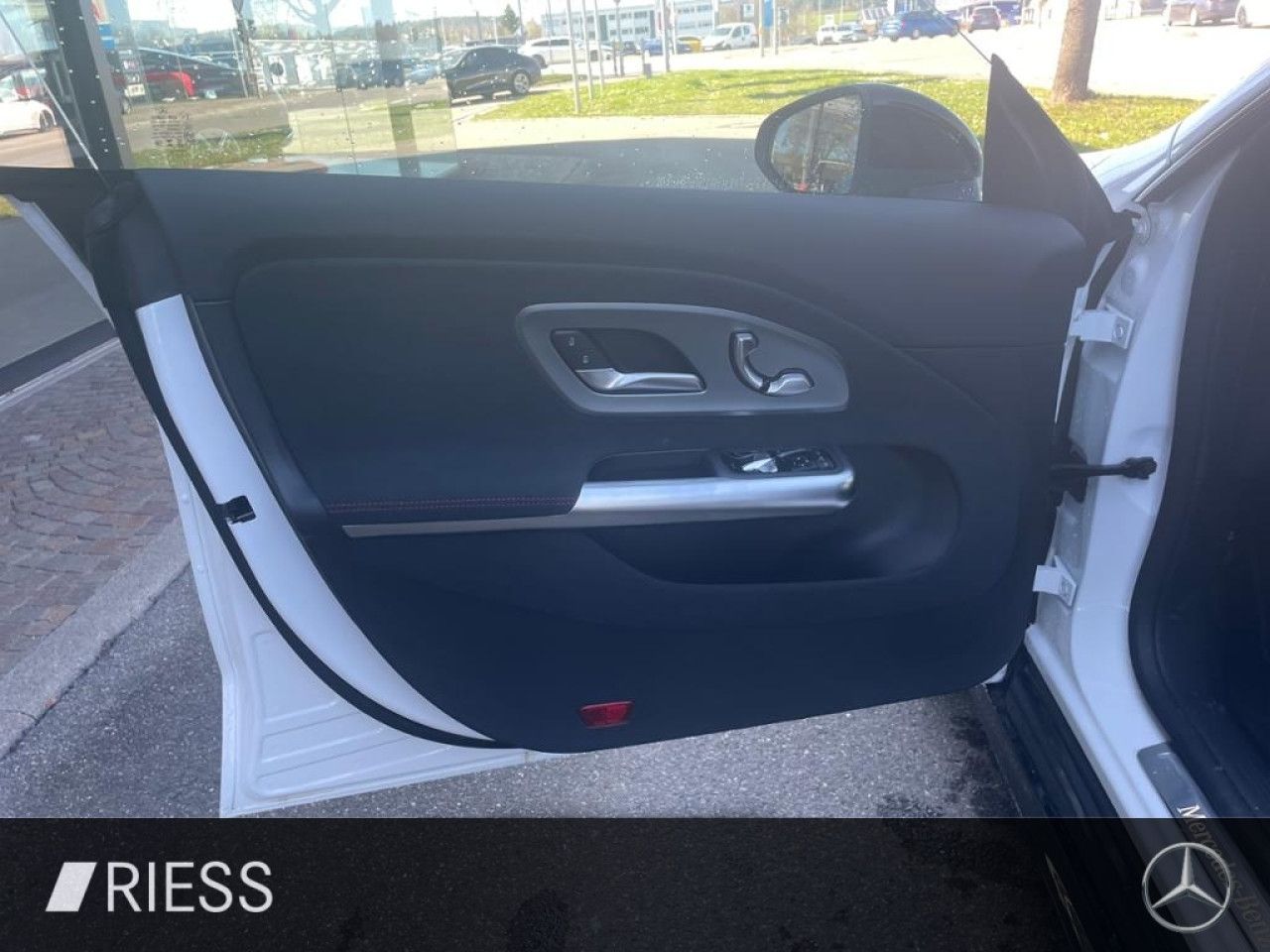 Mercedes-Benz CLA – Bild 3