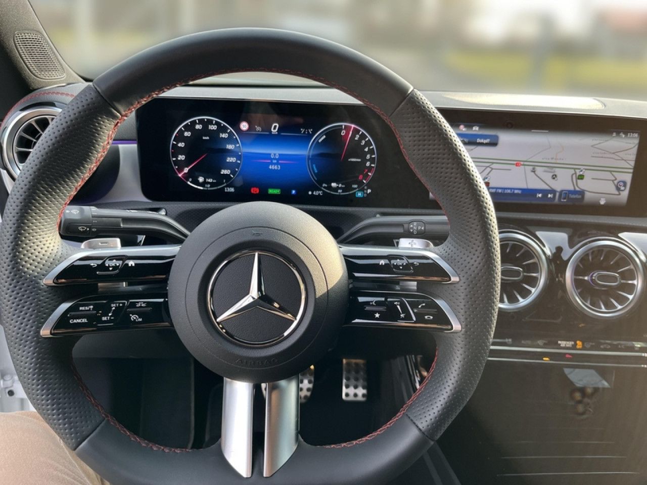 Zdjęcie pojazdu 15 / 17