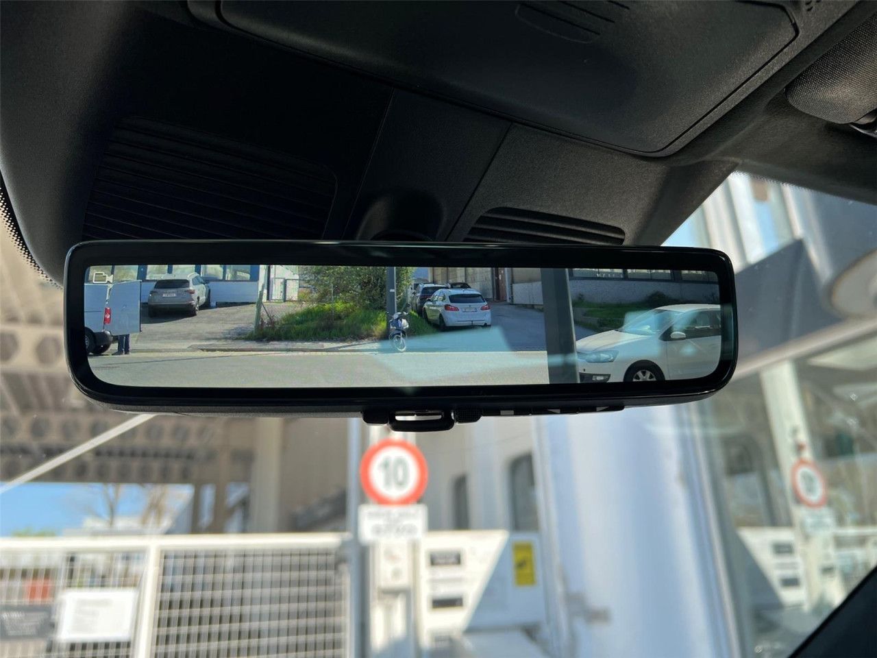 Fahrzeugbild 17 / 25