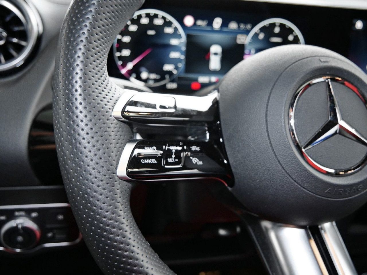 Mercedes-Benz GLA – Bild 20