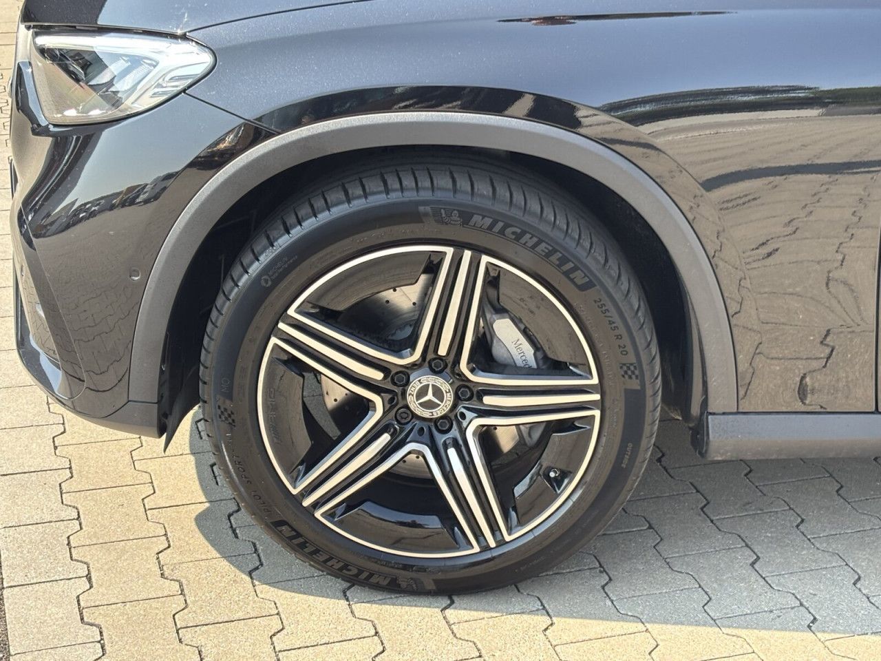 Mercedes-Benz GLC – Bild 10