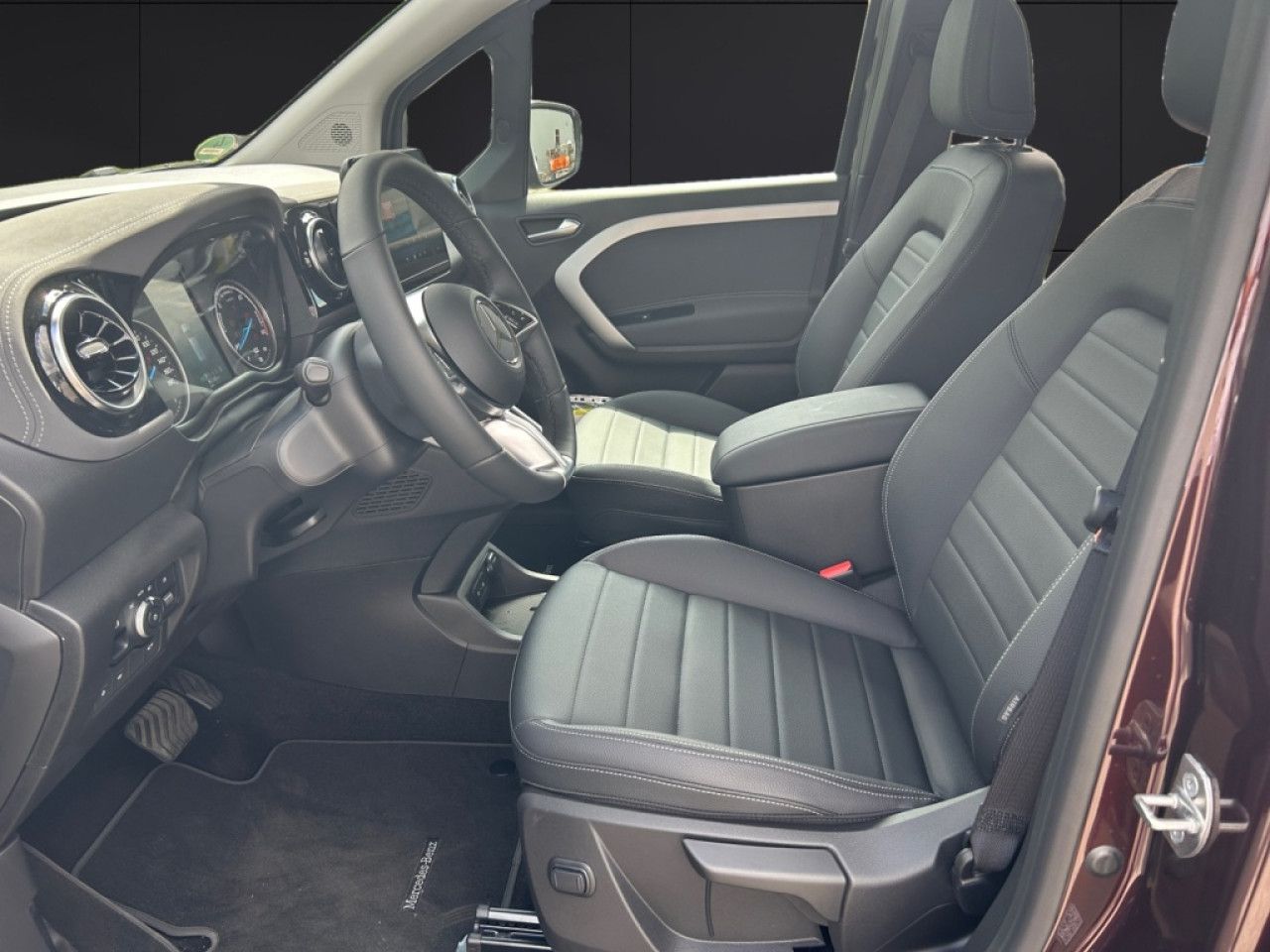 Mercedes-Benz EQT – Bild 5