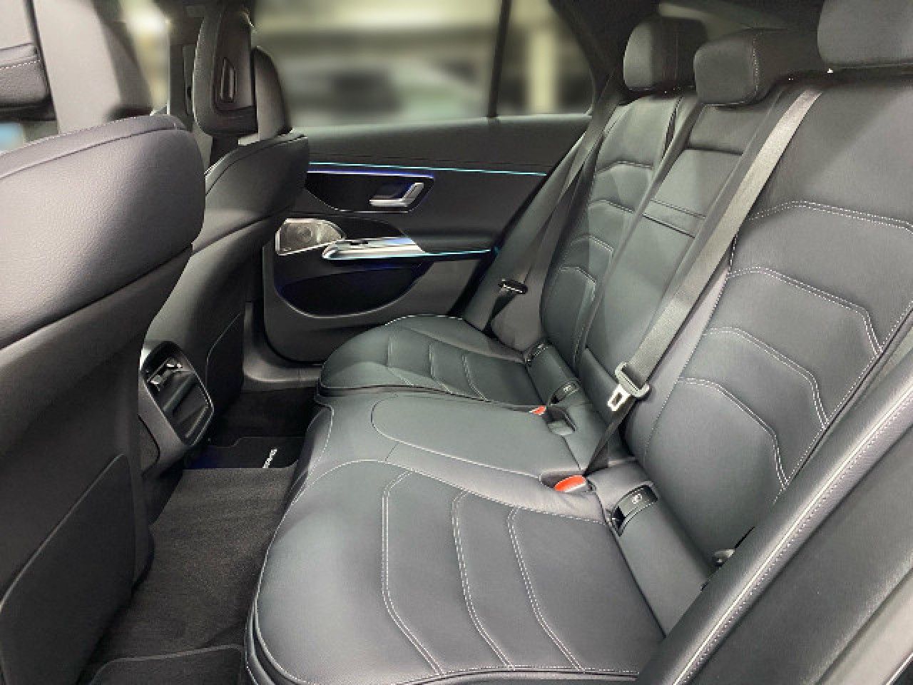 Mercedes-Benz E-Klasse – Bild 11
