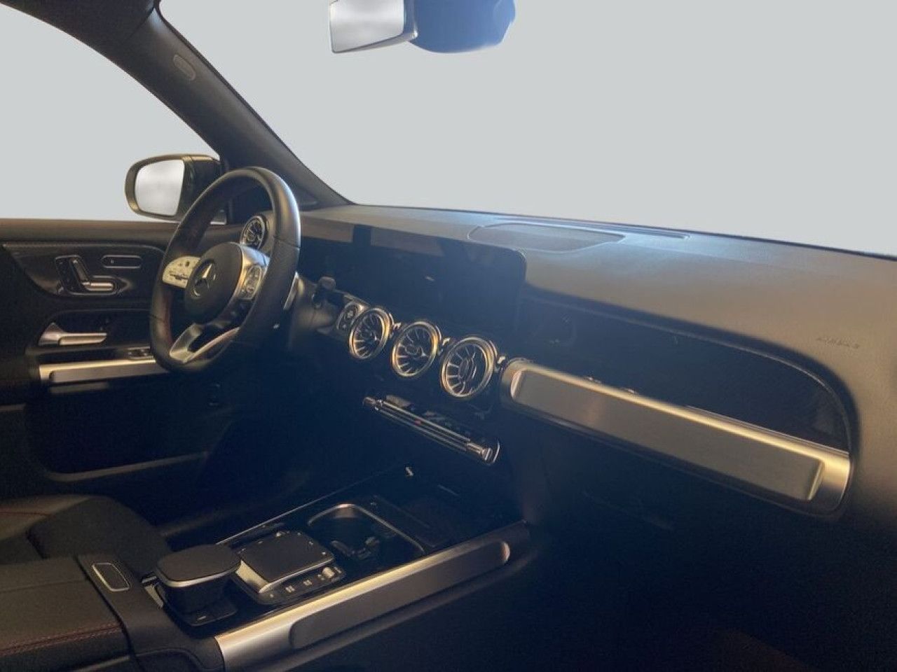 Mercedes-Benz GLB – Bild 15