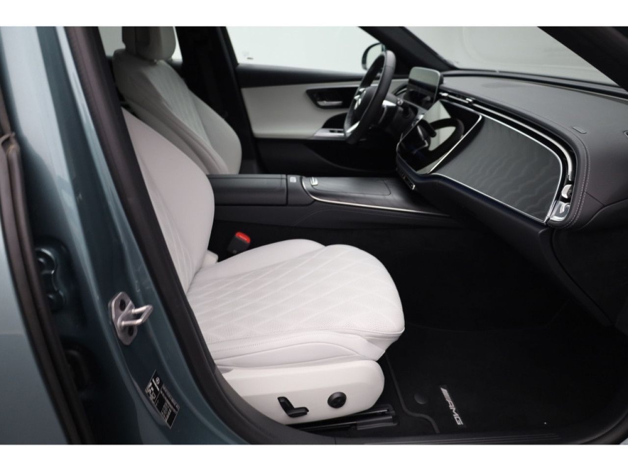 Fahrzeugbild 17 / 27