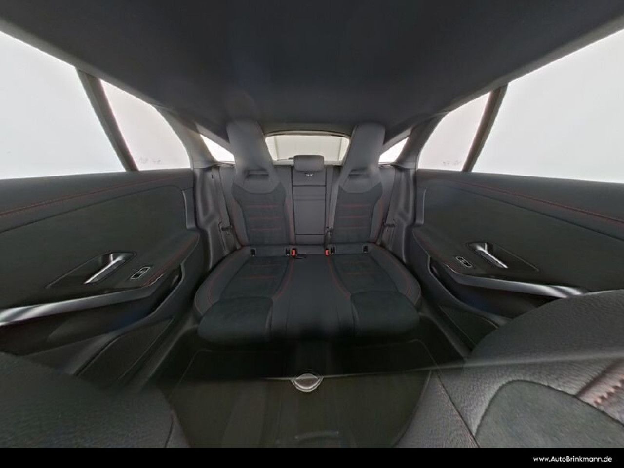 Mercedes-Benz CLA – Bild 8