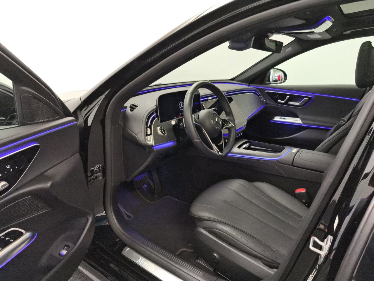 Mercedes-Benz E-Klasse – Bild 12