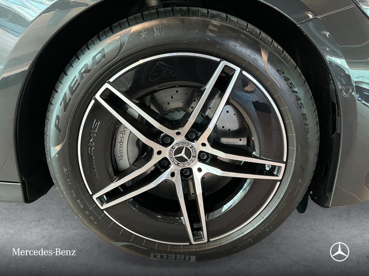Mercedes-Benz E-Klasse – Bild 2