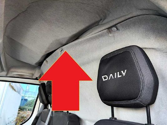 Vehicle image 7 / 15