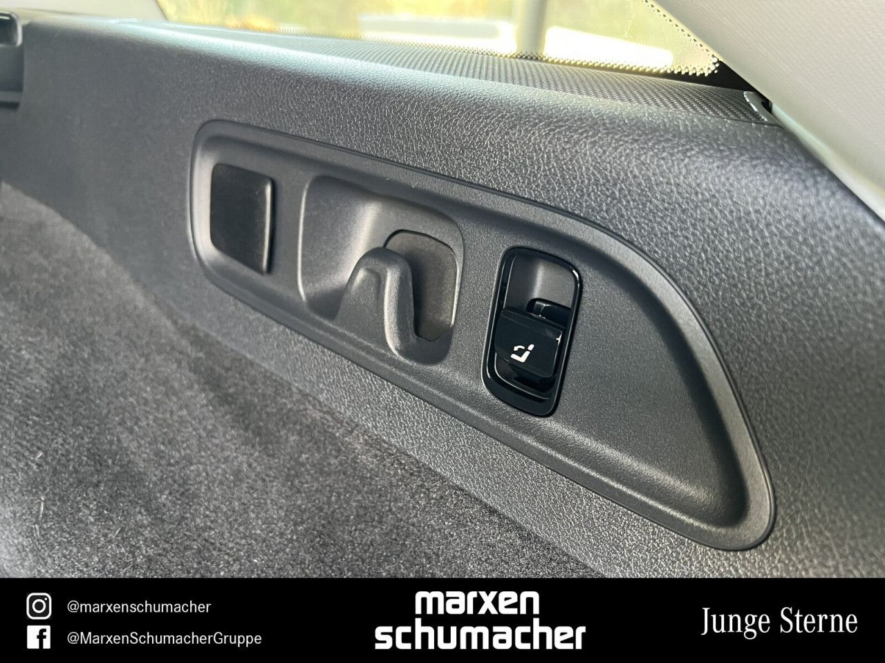 Mercedes-Benz E-Klasse – Bild 14