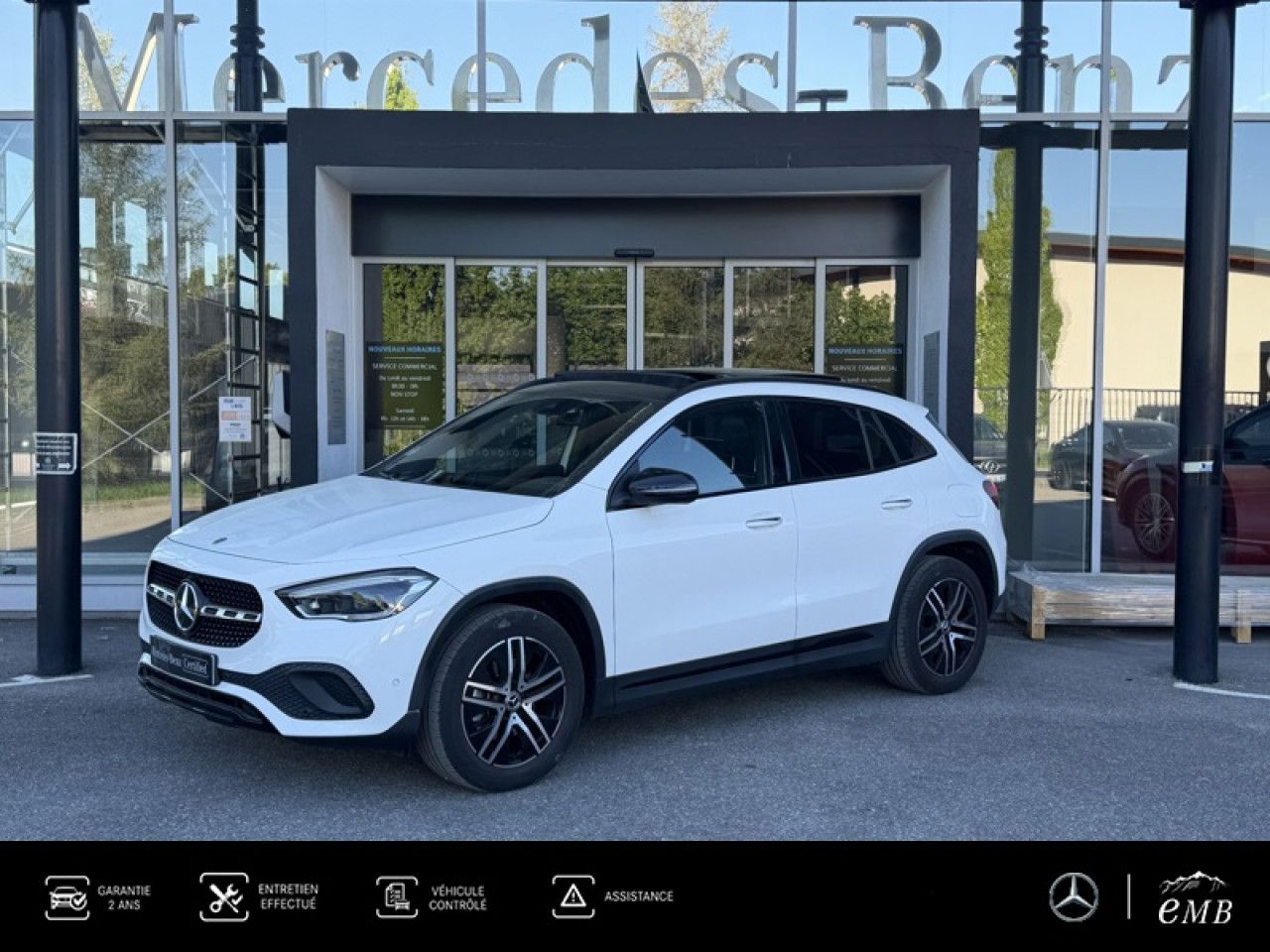 Photo du v&eacute;hicule 1 / 18