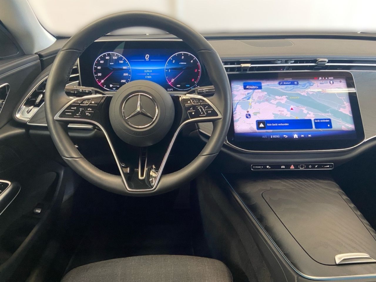 Mercedes-Benz E-Klasse – Bild 9
