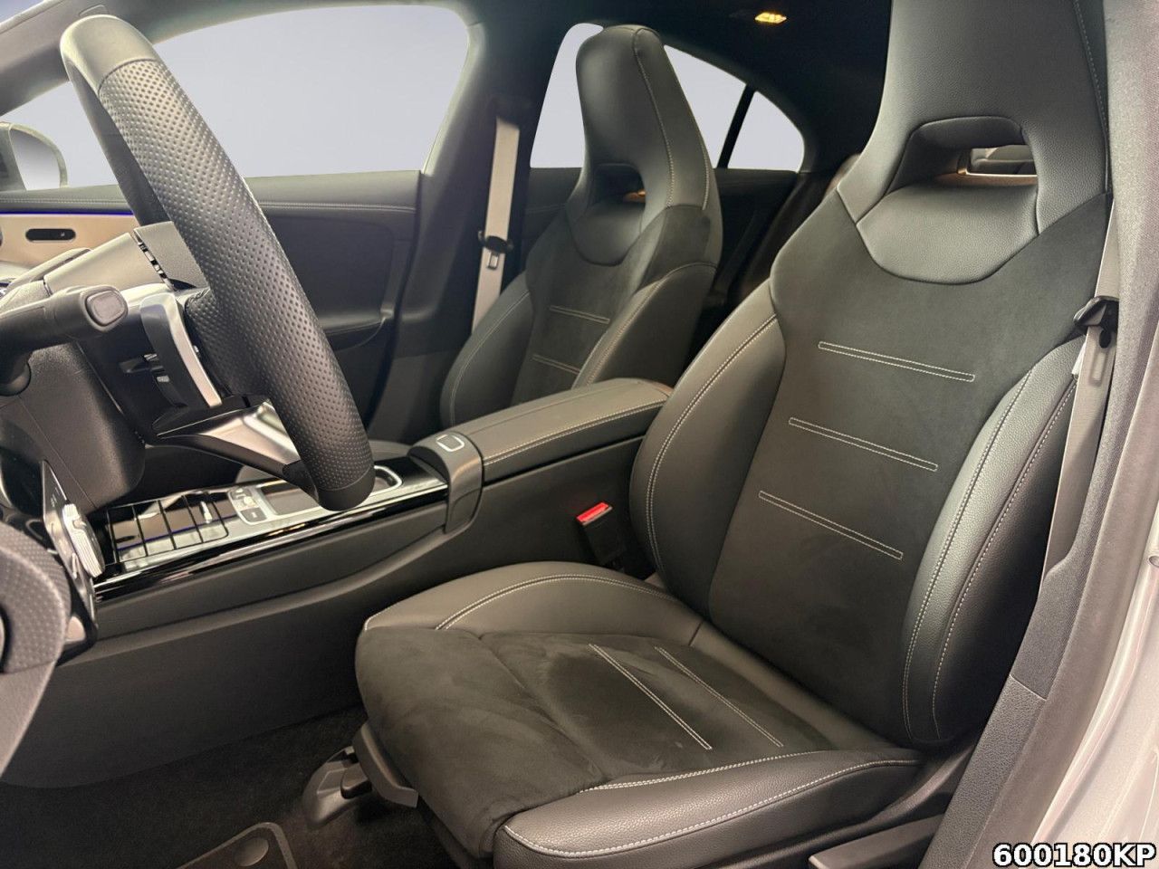 Mercedes-Benz CLA – Bild 10