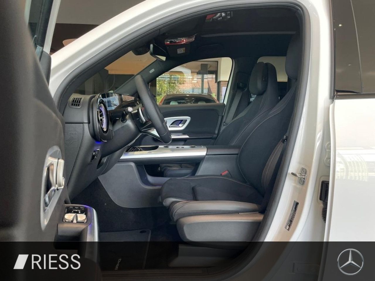 Mercedes-Benz GLB – Bild 2