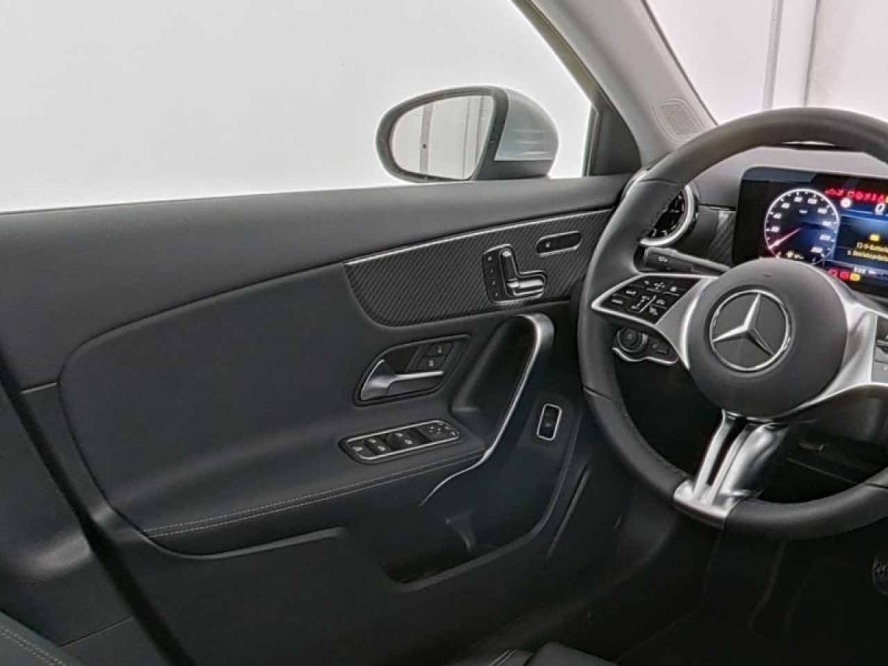 Mercedes-Benz A-Klasse – Bild 8