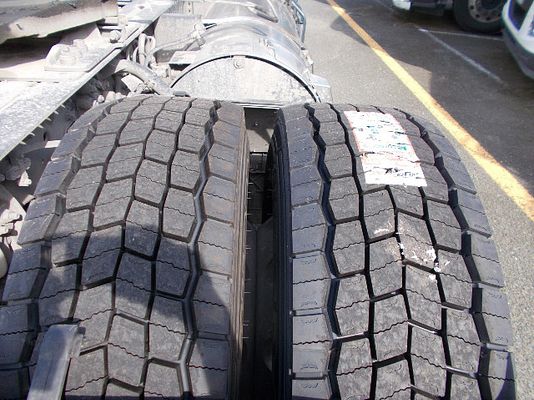 Vehicle image 6 / 10