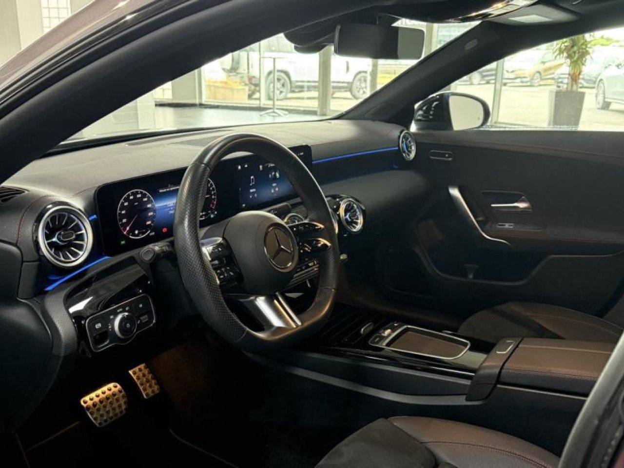 Photo du véhicule 5 / 18