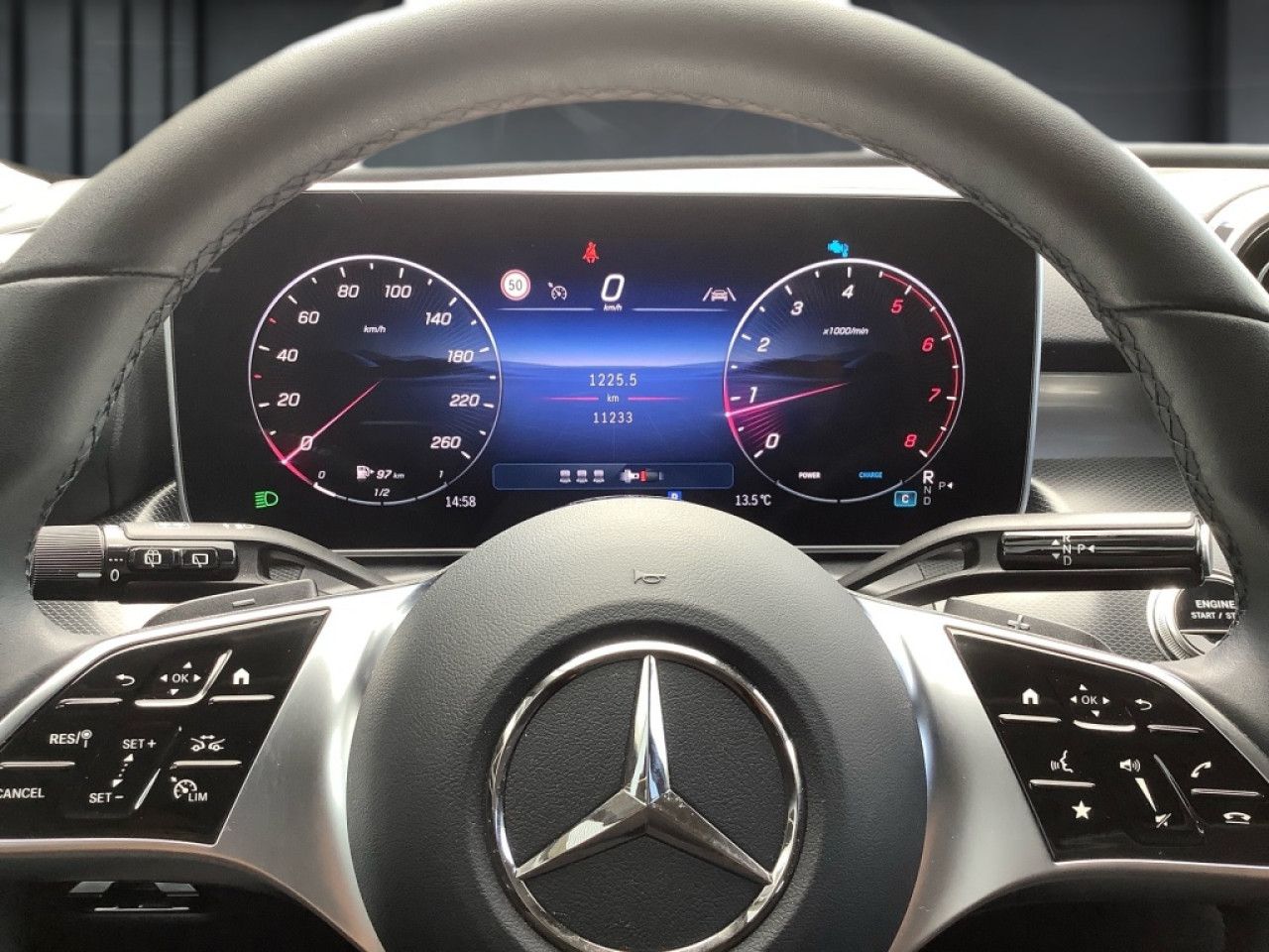 Mercedes-Benz C-Klasse – Bild 8