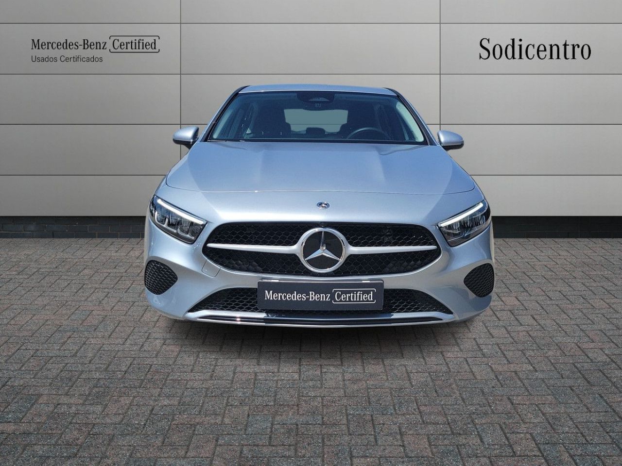 Imagem do ve&iacute;culo 6 / 20