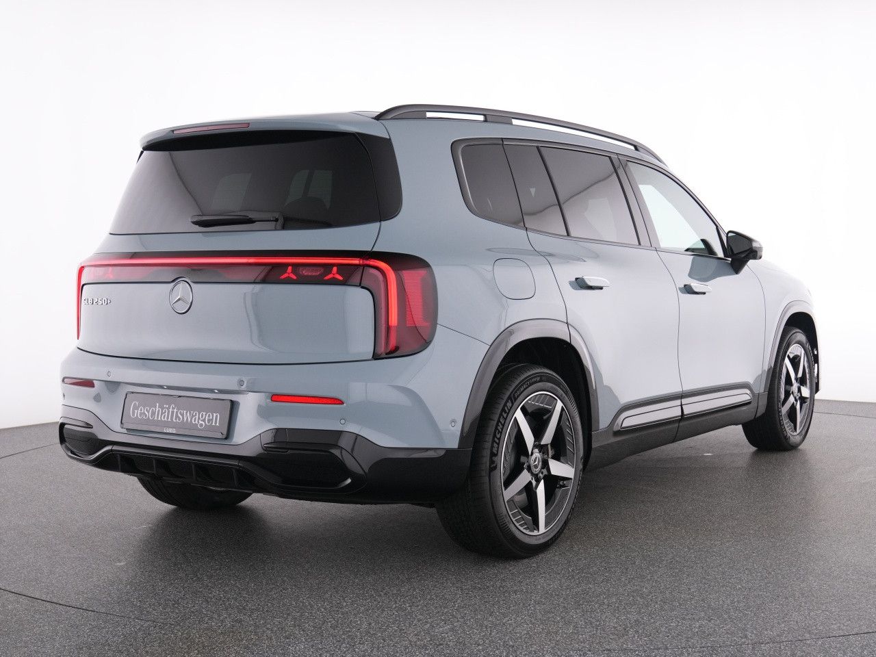 Mercedes-Benz GLB – Bild 2