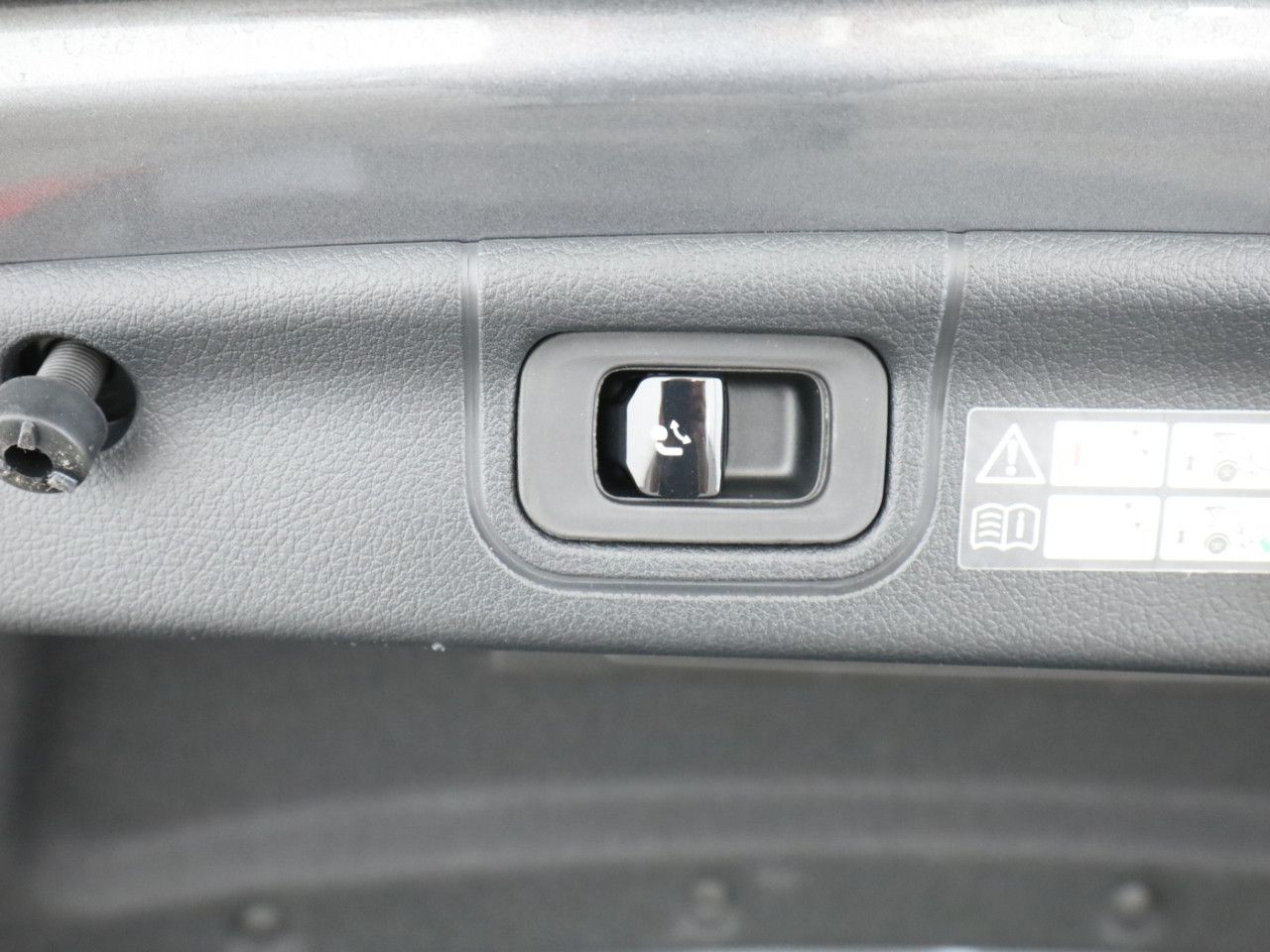 Mercedes-Benz C-Klasse – Bild 25