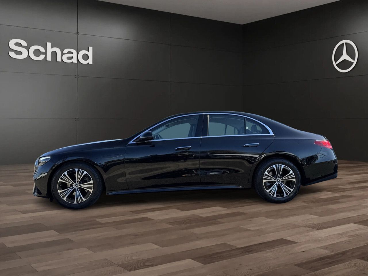 Mercedes-Benz E-Klasse – Bild 8